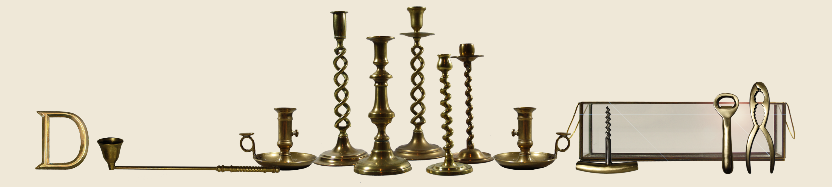 brass-collection-candlesticks-tealights-christmas-table decorations-metal-gold-candle